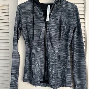 Define hooded Jacket